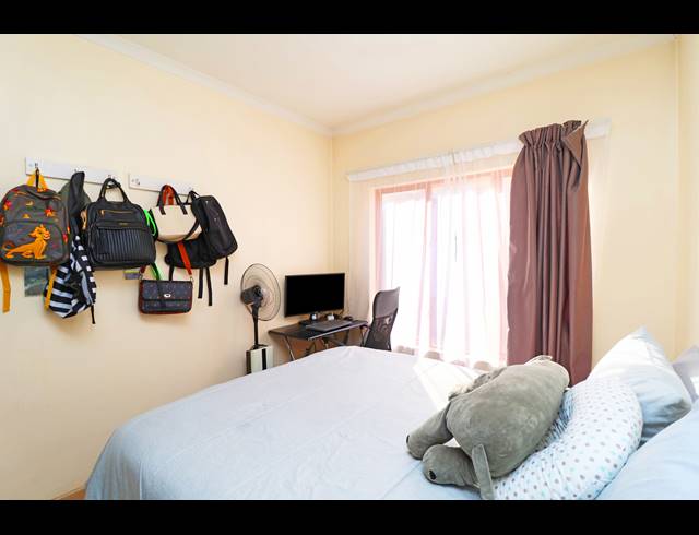 2 BEDROOM APARTMENT FOR SALE IN RANDPARK RIDGE